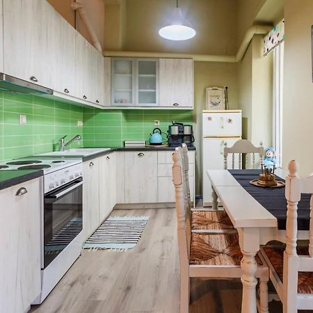 Kalamata Rose Nest - Urban Comfy Escape Екстериор снимка