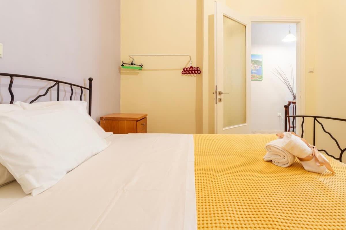 Kalamata Rose Nest - Urban Comfy Escape Екстериор снимка